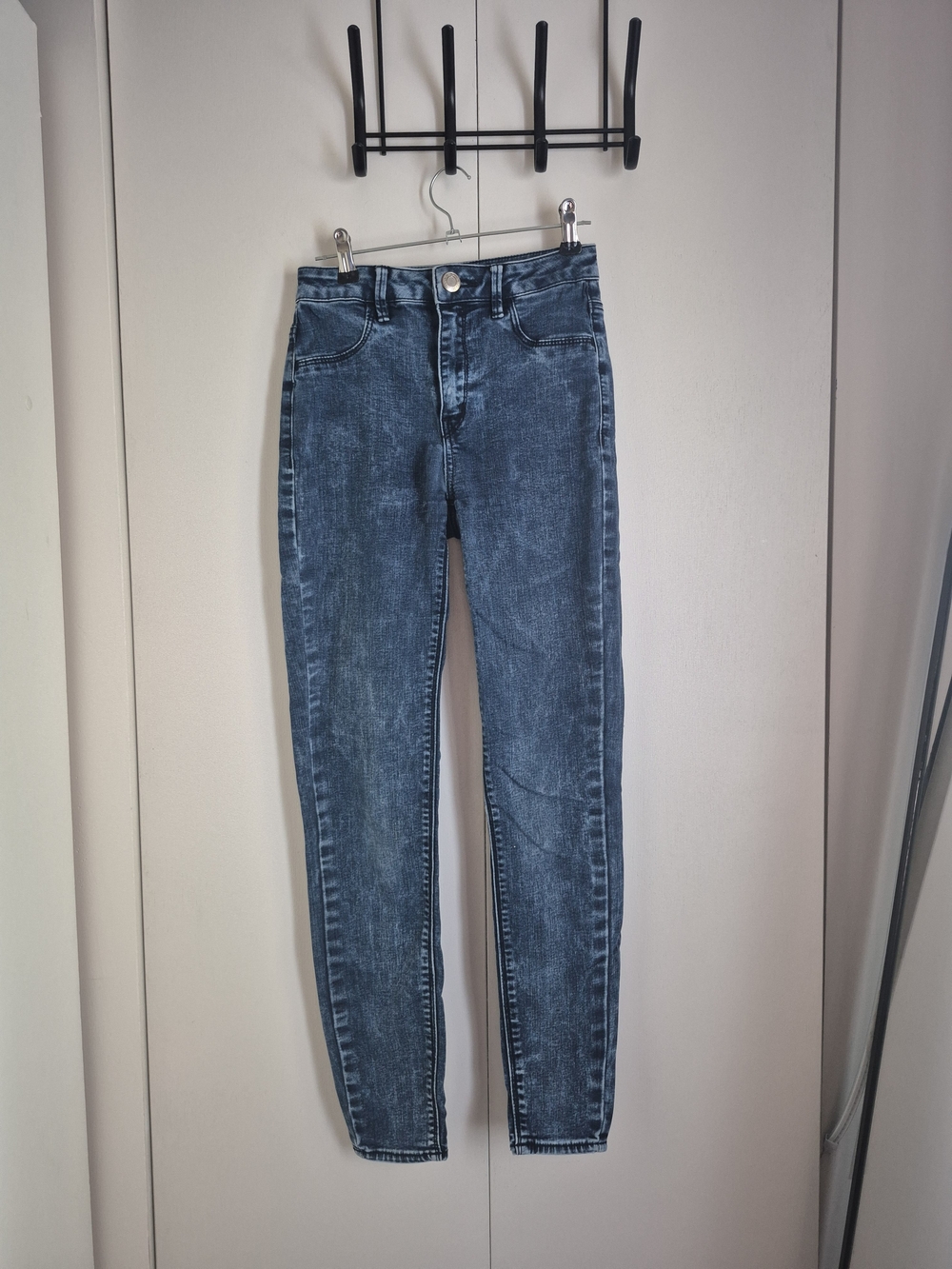 Classic High-Rise Skinny Jeans - Blue